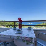 Bilo Apartment *