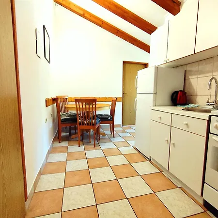 Bilo アパート プリモシュテン